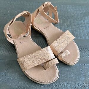 Handmade Mexican Leather Sandals Approx Size 9.5 Tan Embossed Boho Ankle Strap